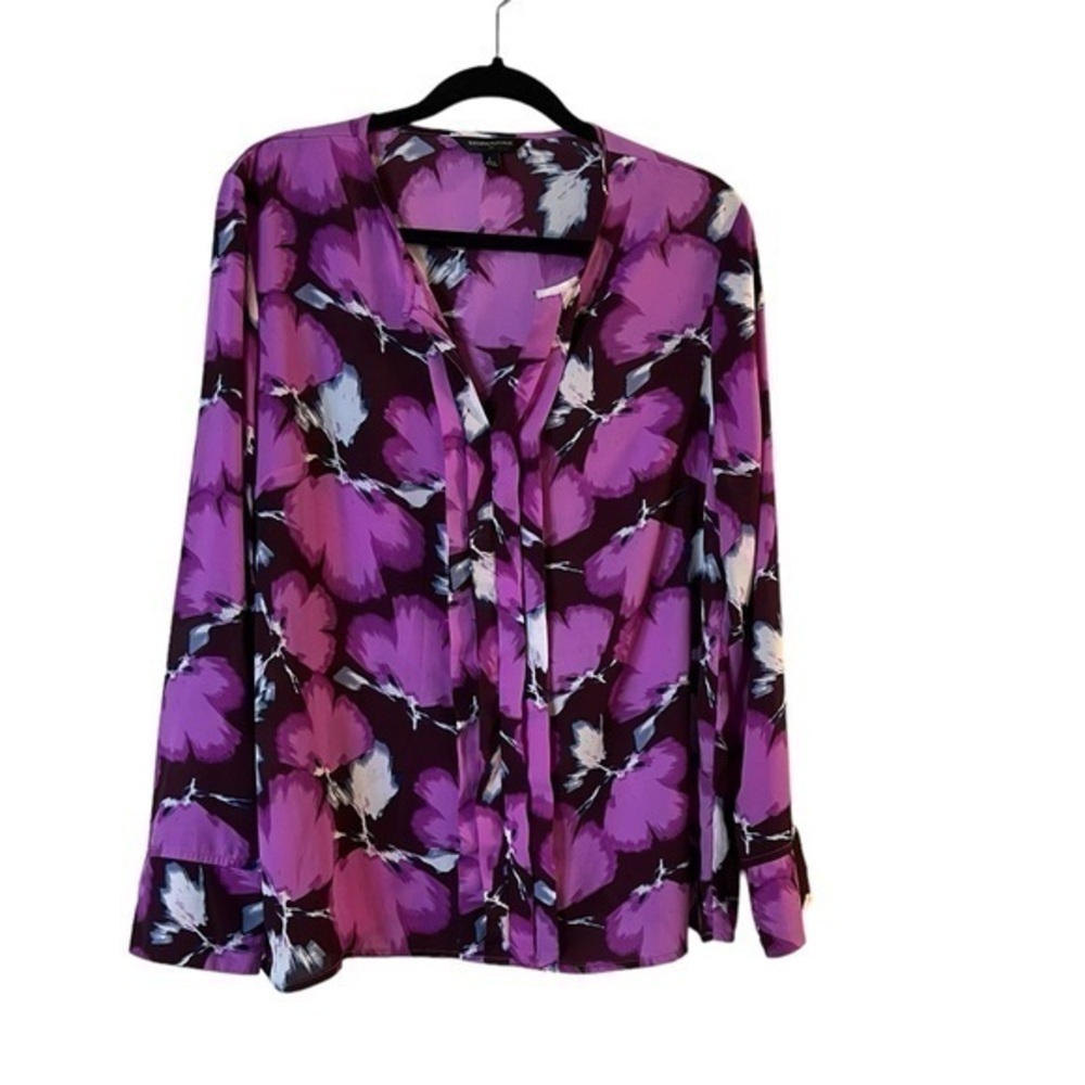 BANANA REPUBLIC Fuchsia/Purple Long Sleeved Fan Flower Pleated Split Neck Blouse